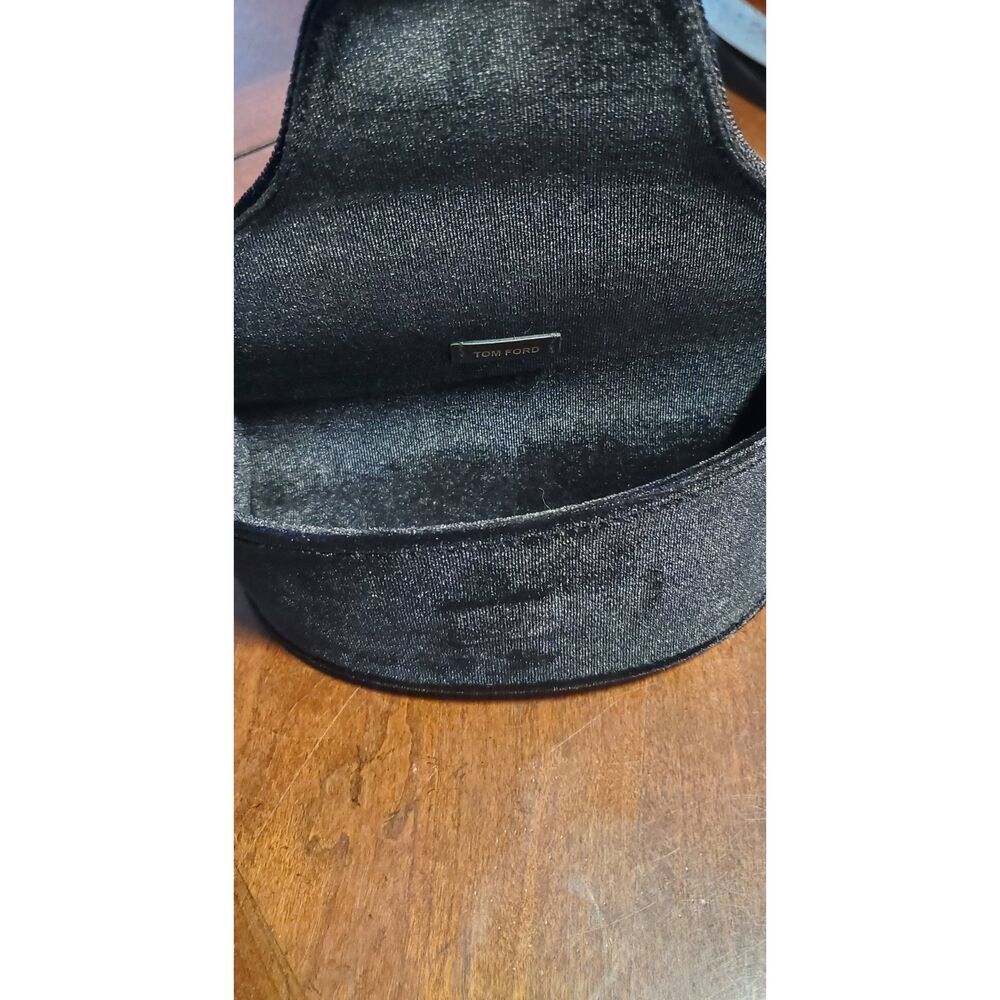 Tom Fold Black large Velvet Sunglasses Case only - Picture 8 of 13
